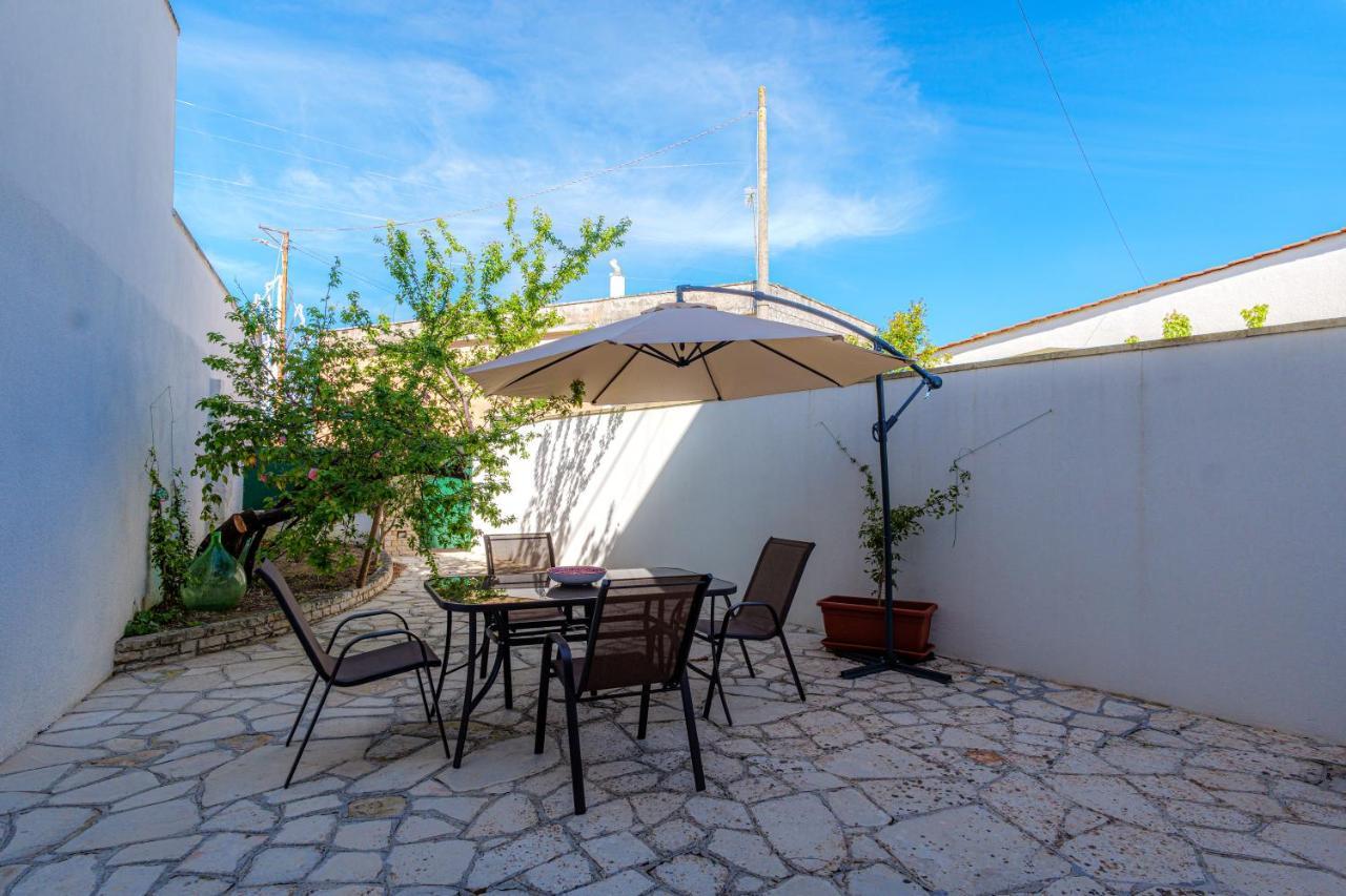 Ferienwohnung Frantoio Nonna Valeria Diso Exterior foto